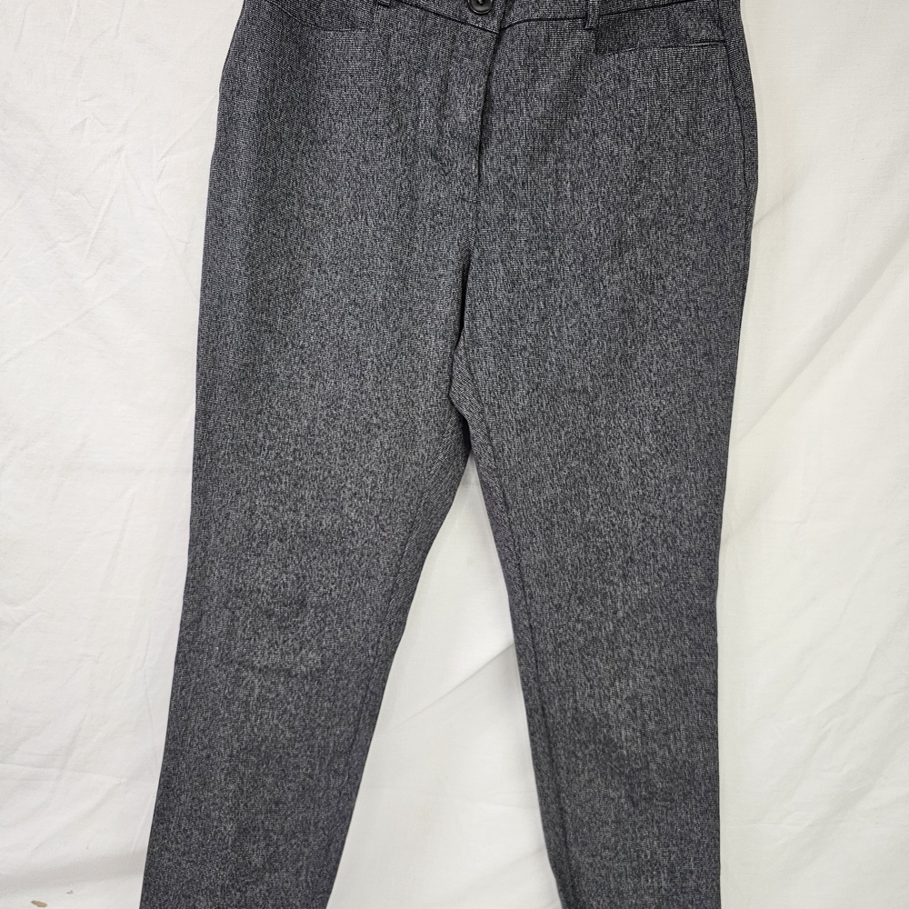 LOFT Gray Trousers The Skinny Size 6 Curvy